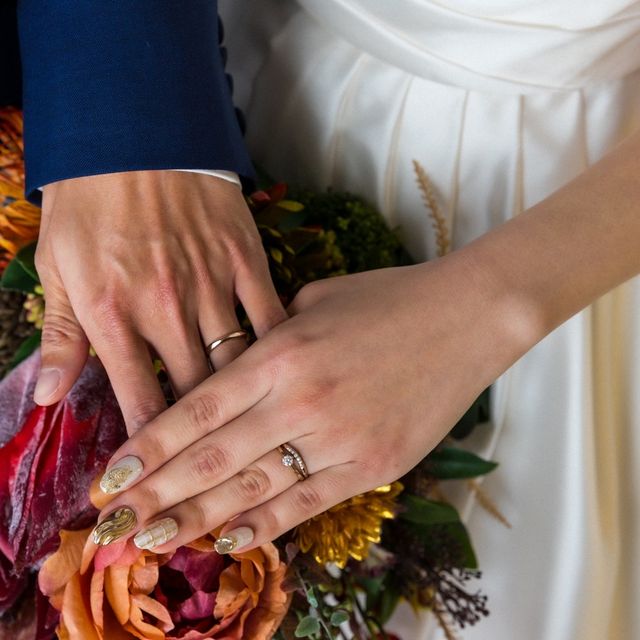 【SIENAROSE(シエナロゼ)の口コミ】 ロゼチナという他にはない色合いのリングと、落ち着いているもののほかの…