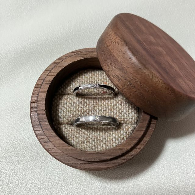 【鎌倉彫金工房の口コミ】 お店で買うのもよかったのですが、結婚指輪は思い出にもなるので2人で作ろ…