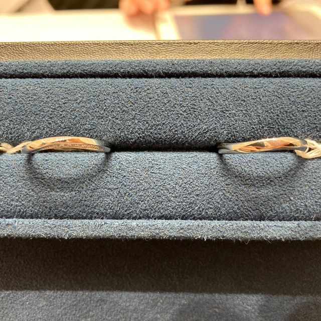 【4℃ BRIDAL(ヨンドシーブライダル)の口コミ】 ダイヤの種類から選ぶことができ、デザインも他のブランドに比べて豊富で…