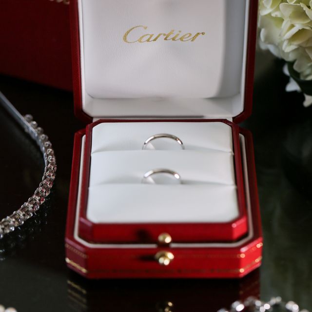 【カルティエ(Cartier)の口コミ】 毎日指輪をはめるので、飽きのこないデザインと、家事などするので錆びに…