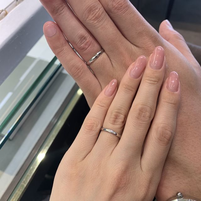 【アイプリモ(I-PRIMO)の口コミ】 つけた瞬間、滑らかな着け心地でとても指馴染みが良いと感じました。先に…