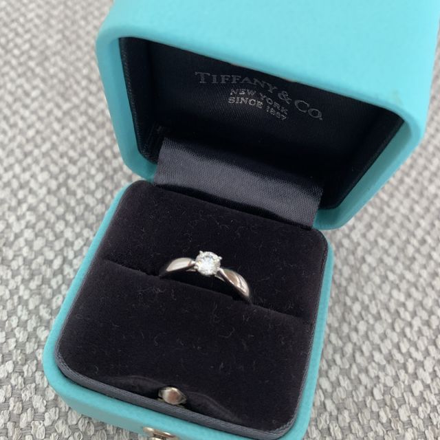 【ティファニー(Tiffany & Co.)の口コミ】 ティファニーが良かったので非常に嬉しかったです！デザイン等や金額等は…