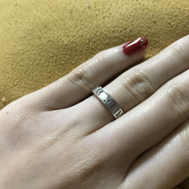 【ティファニー(Tiffany & Co.)の口コミ】 結婚指輪のデザインではなく
カジュアルなデザインのものなのですが
新郎…
