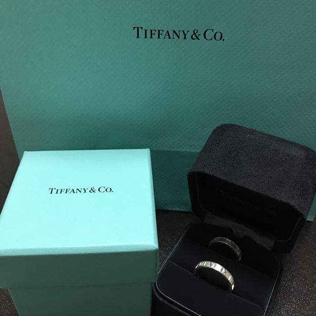 【ティファニー(Tiffany & Co.)の口コミ】 結婚指輪のデザインではなく
カジュアルなデザインのものなのですが
新郎…