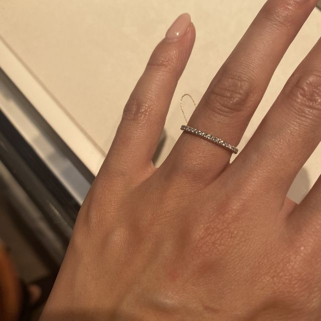 【ブシュロン(BOUCHERON)の口コミ】 一粒ダイヤの婚約指輪以外で探していて、フルエタニティ中心に見ておりま…