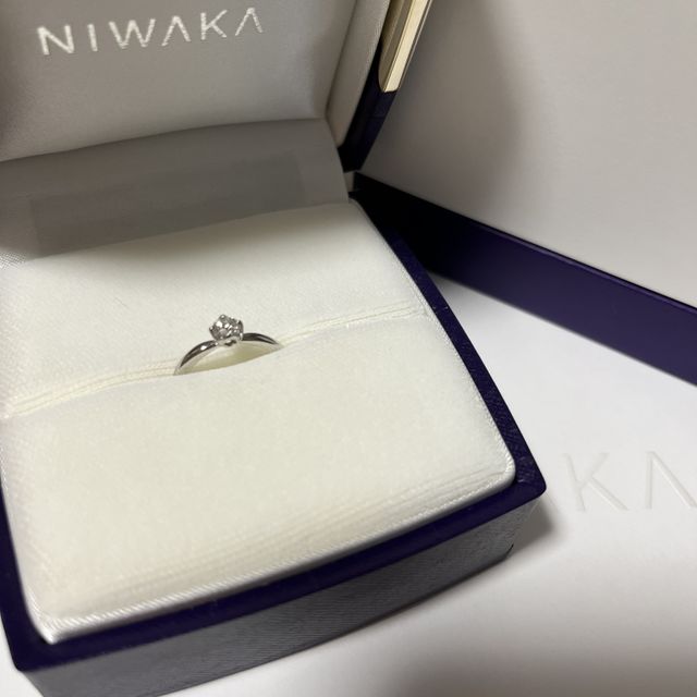 【俄(にわか)の口コミ】 形がとてもかわいらしく、指輪にも一つ一つ名前と意味があり、私が選んだ…