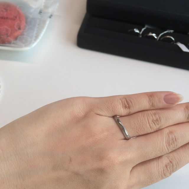 【BRILLIANCE+(ブリリアンスプラス)の口コミ】 希望のデザインを実際に見ることができます。シンプルなものからゴージャ…