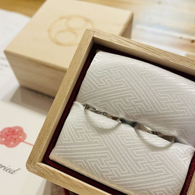 【TOMOE(トモエ)の口コミ】 ゼクシィの雑誌を読んでいたところTOMOEの指輪に目が止まり実際に見てみた…