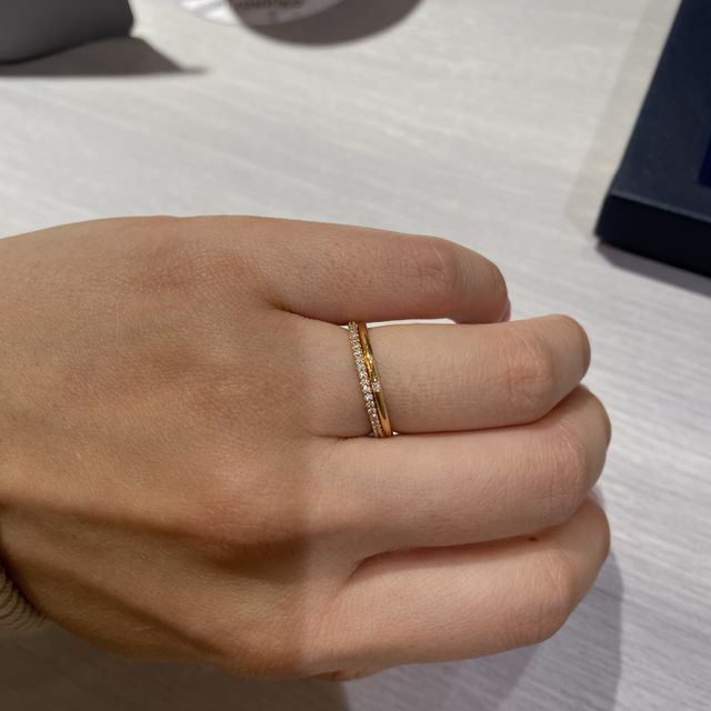 【BIJOUPIKO(ビジュピコ)の口コミ】 華奢な細身のタイプを探していました。厚みのないエタニティリングを探し…