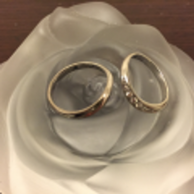 【アイプリモ(I-PRIMO)の口コミ】 夫と一緒に一目ぼれしました！
具体的な希望のデザインが浮かんでいないま…