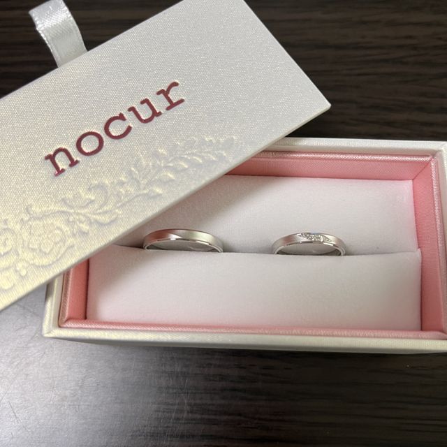 【nocur(ノクル)の口コミ】 着け心地、デザイン重視で決めました。
歳をとっても長く付けていたかった…