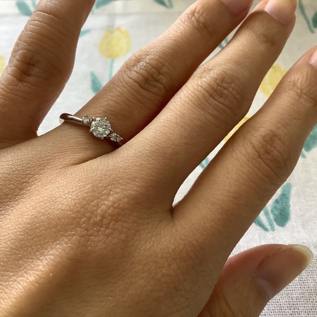 【BIJOUPIKO(ビジュピコ)の口コミ】 桜が咲いている季節に出会ったので、桜がモチーフになっているものを探し…