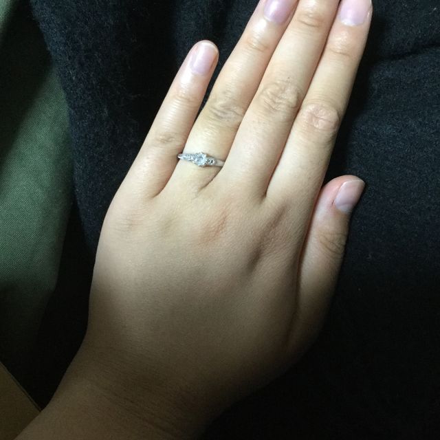 【Sirena Azzurro(セイレーン アズーロ)の口コミ】 シンプル、クラシカル、そして上品なデザインがいいなあと思っていて、ネ…