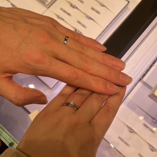 【シャネル(CHANEL)の口コミ】 私はカメリア コレクション マリッジリング、彼はジョン エターナル マリ…