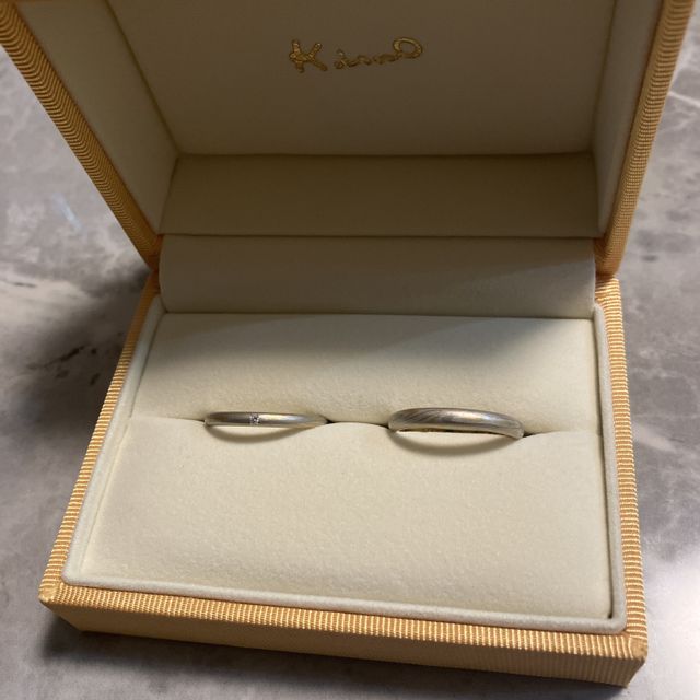 【ケイウノ ブライダル(K.UNO BRIDAL)の口コミ】 接客が丁寧で的確。
デザイナーさんにイメージをお伝えすると、自分の想像…