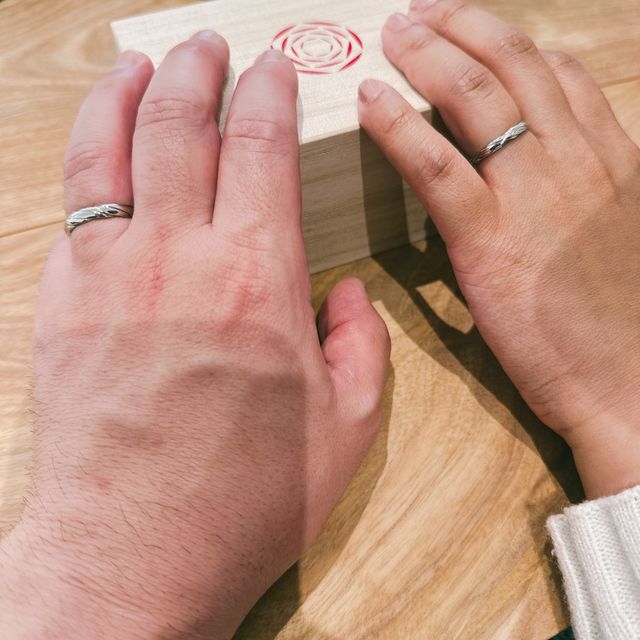 【出雲結(いずもゆい)の口コミ】 デザインを重視しました。
出雲のしめ縄をイメージしており、ここでしか買…