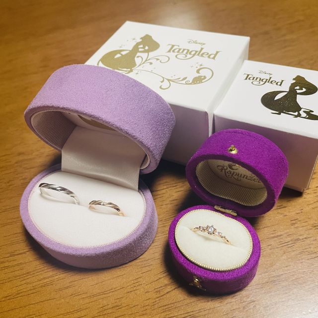 【Disney PRINCESS Rapunzel(ディズニープリンセスラプンツェル)の口コミ】 彼女がディズニーシリーズの中でもラプンツェルが1番好きなので結婚婚約指…