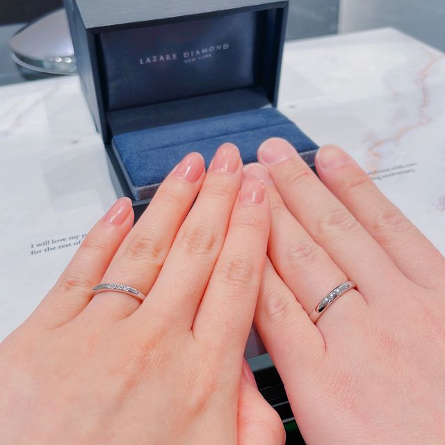 【ラザール ダイヤモンド(LAZARE DIAMOND)の口コミ】 結婚指輪の決め手は付け心地でした。ずっと付けるものなので、付け心地が…