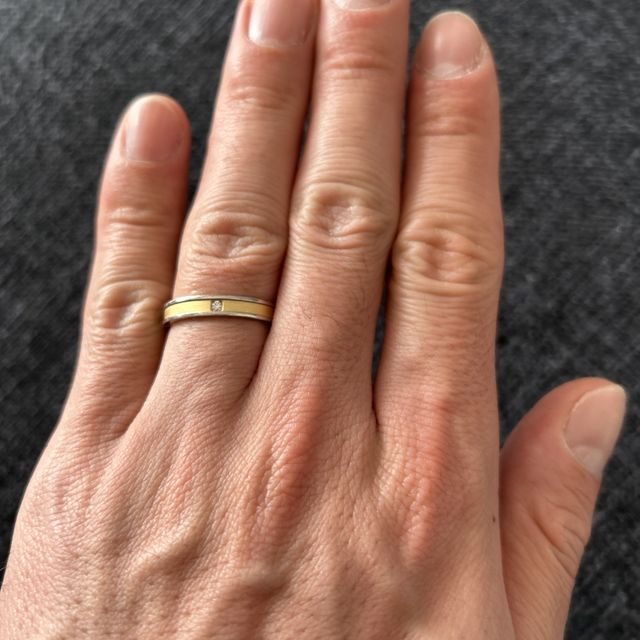 【ラザール ダイヤモンド(LAZARE DIAMOND)の口コミ】 世界三大カッターといわれるラザールダイヤモンドのダイヤモンドがすごく…