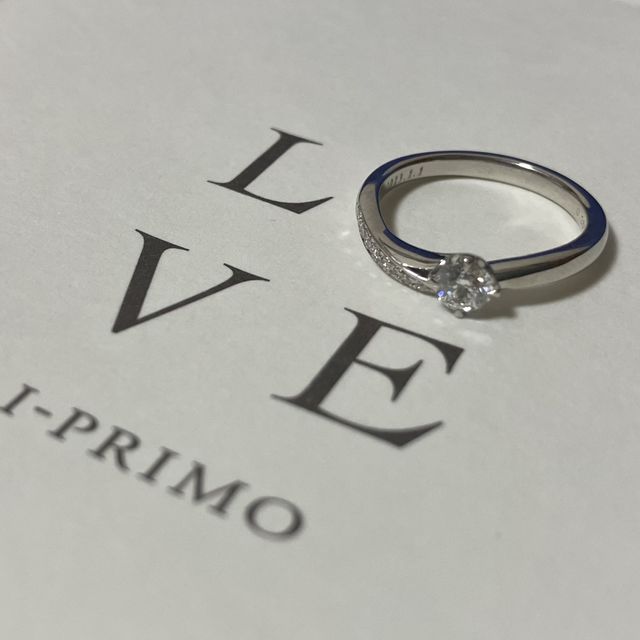 【アイプリモ(I-PRIMO)の口コミ】 最初は値段の事もありシンプルなリングを選ぼうとしていたのですが、店員…