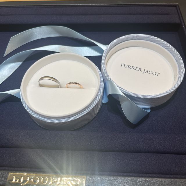 【【閉業】フラー・ジャコー(FURRER-JACOT)の口コミ】 試着の際にとてもつけ心地が良い印象でした。
色々なお店や指輪を見て回っ…
