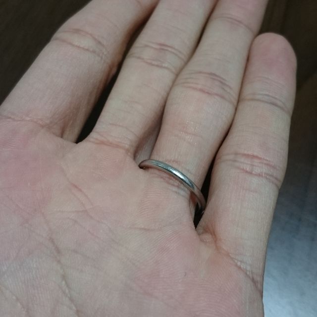 【アイプリモ(I-PRIMO)の口コミ】 指が細いので、シンプルで細身のデザインを探していました。
また、あまり…