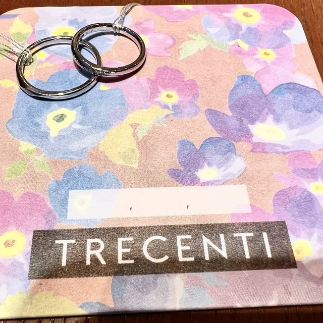 【TRECENTI(トレセンテ)の口コミ】 指輪のデザインは自分が好んでいたシンプルだけど人とは違うデザインを探…