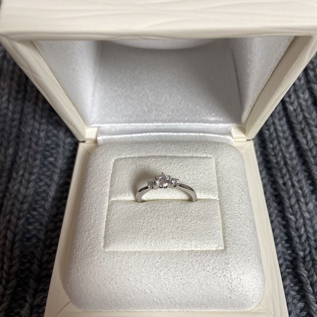 【MIKIMOTO(ミキモト)の口コミ】 付けた瞬間のときめきで決めました！可憐で華奢な可愛らしいデザインです…