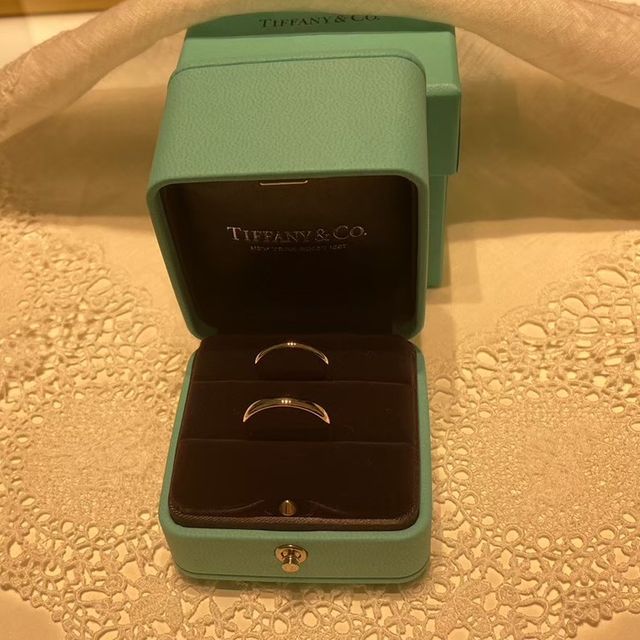 【ティファニー(Tiffany & Co.)の口コミ】 どこにでもよくあるようなシンプルなデザインですが、付け心地と肌馴染み…