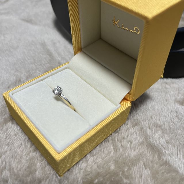 【ケイウノ ブライダル(K.UNO BRIDAL)の口コミ】 義母から頂いた婚約指輪のリフォームで、利用させて頂きました。ダイヤの…