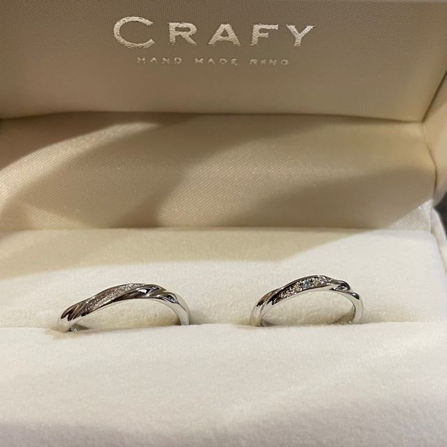 【CRAFY(クラフィ)の口コミ】 自分たちでデザインを決めれるところがよく、価格も他のブランドでフルオ…