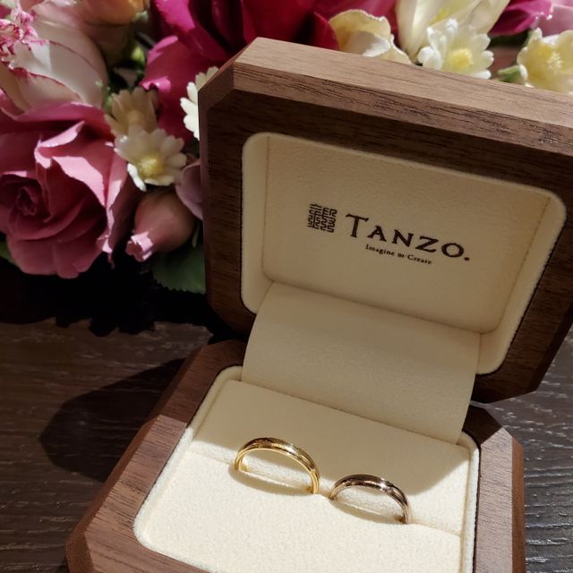 【TANZO.(鍛造指輪)の口コミ】 鍛造製法でデザインを一から夫婦で決めて指輪を作れることが決め手でした…