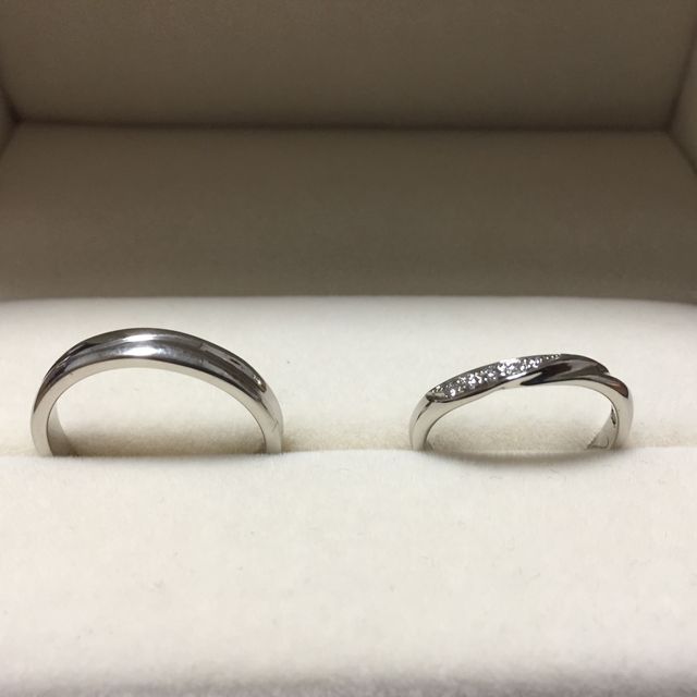 【JEWELRY  KAMATA(ジュエリーかまた)の口コミ】 キラキラして可愛らしい指輪で、指にしっくりきたのでこちらに決めました…