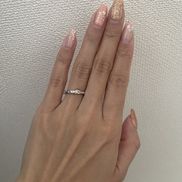 【エクセルコダイヤモンド(EXELCO DIAMOND)の口コミ】 どのブランドもデザインが似たり寄ったりで、ピンとくるものになかなか出…