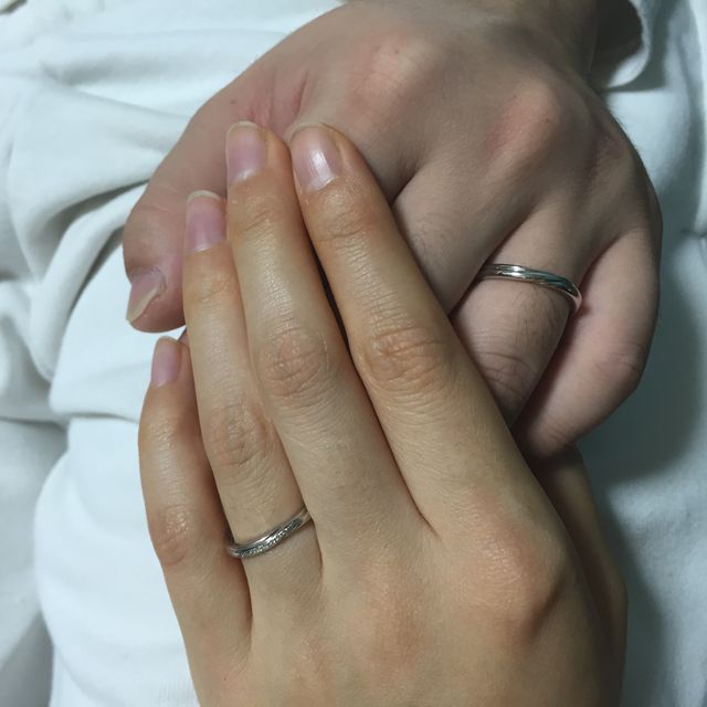 【銀座ダイヤモンドシライシの口コミ】 自分好みの他にはないパッと見て目を引く様なデザインのものが良いと考え…