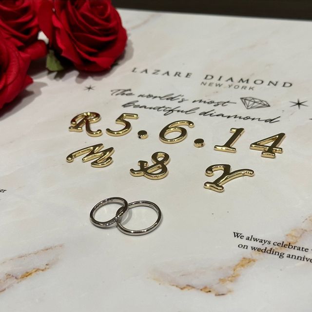 【ラザール ダイヤモンド(LAZARE DIAMOND)の口コミ】 ダイヤモンドの輝きが他店と別格で、持っていた指輪と重ね付けできそうな…