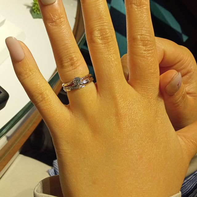 【エクセルコダイヤモンド(EXELCO DIAMOND)の口コミ】 結婚指輪をエクセルコダイヤモンドのベルファビオラに決めており、それに…