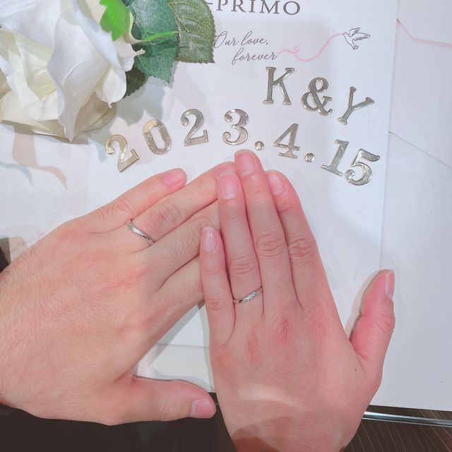 【アイプリモ(I-PRIMO)の口コミ】 二人とも初めて見た時からこのデザインを一番に気に入り、そこからこの指…