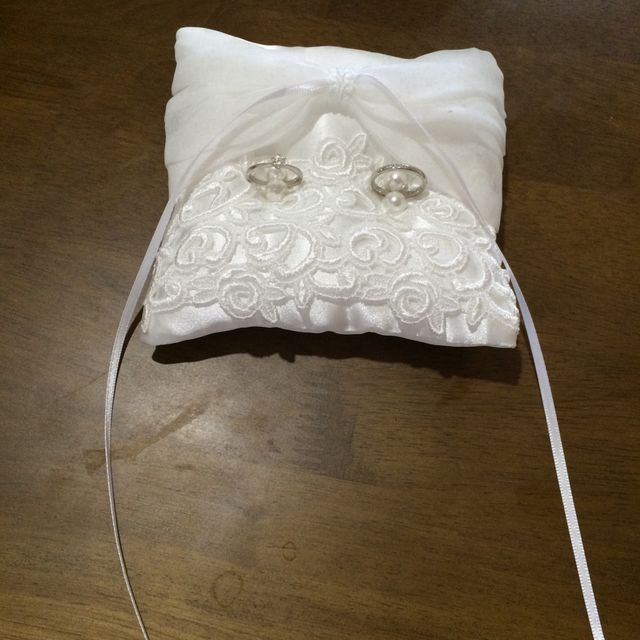 【ラザール ダイヤモンド(LAZARE DIAMOND)の口コミ】 クリーニング無料、1年間修理無料、サイズ変更無料とアフターサービスが充…