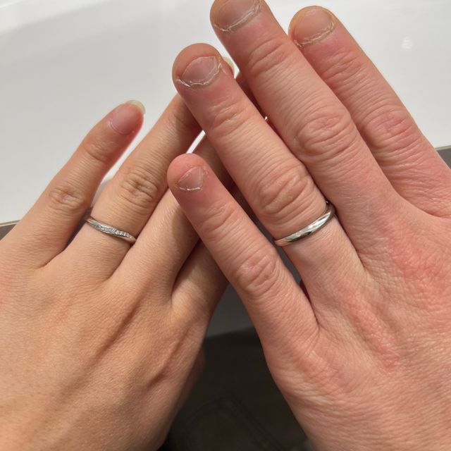 【4℃ BRIDAL(ヨンドシーブライダル)の口コミ】 ホーニング加工が気に入り、着け心地がとても良くてまるで付けていないよ…