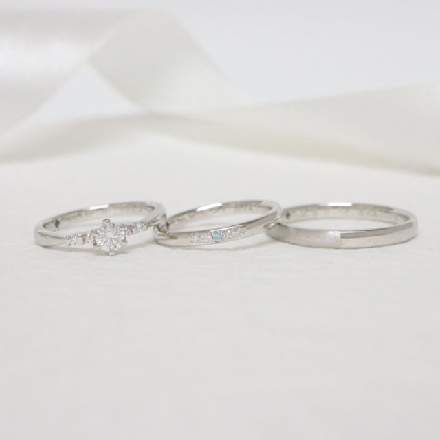 【LEGAN(レガン)の口コミ】 セットリングで価格が財布に優しい点と、結婚指輪をシンプルかつ王道なデ…