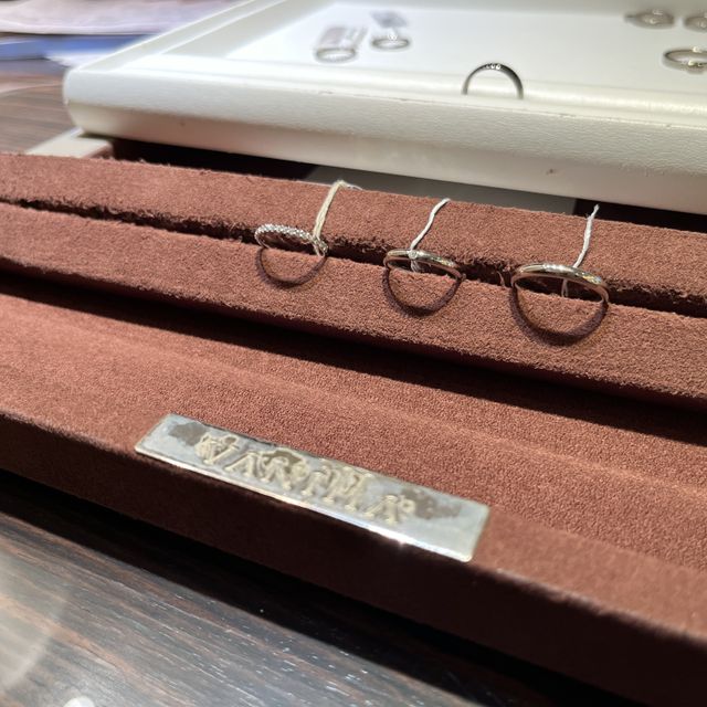 【FISCHER(フィッシャー)の口コミ】 ずっとつけていられそうなデザイン、着け心地。
似た形状の指輪は他社製品…