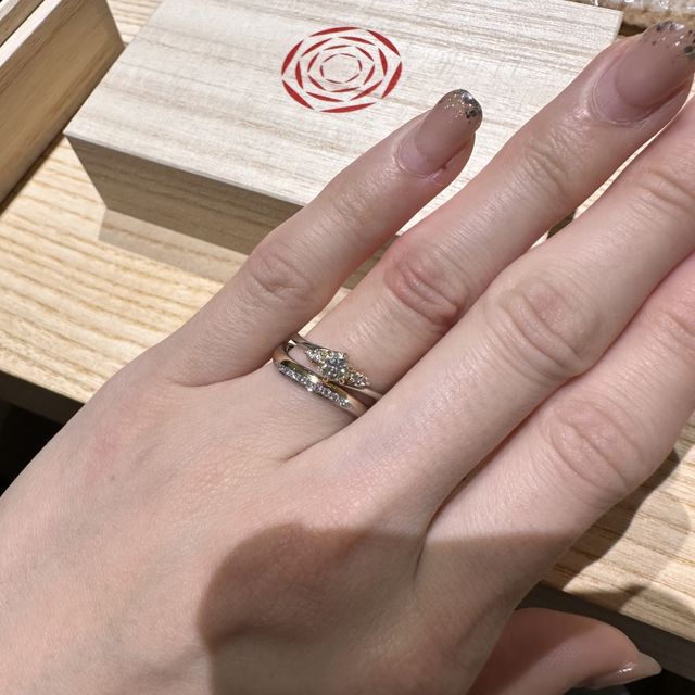 【出雲結(いずもゆい)の口コミ】 デザインがとても素敵で自分たちにぴったりだと思ったのが決め手です。自…