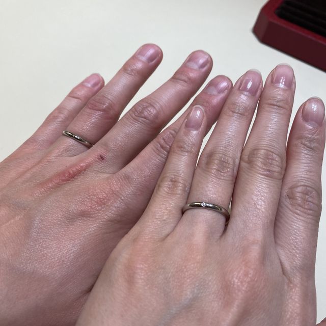 【カルティエ(Cartier)の口コミ】 職業上、ダイヤがたくさんついているキラキラとした指輪は外さないといけ…