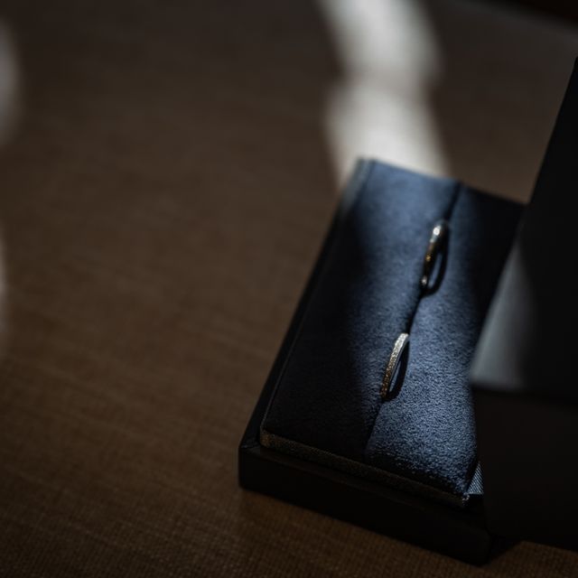 【ラザール ダイヤモンド(LAZARE DIAMOND)の口コミ】 シンプルかつダイヤモンド付きの指輪を探していましたが、形やデザインを…