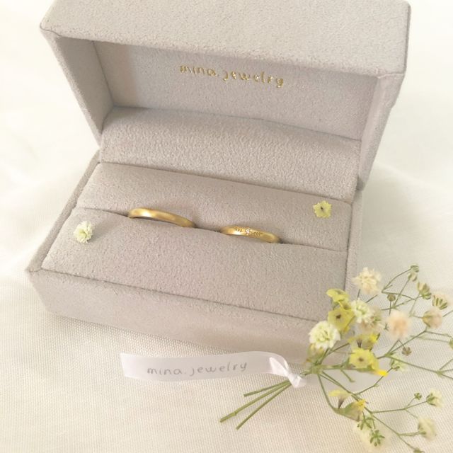 【mina.jewelry(ミナジュエリー)の口コミ】 Instagramで見かけて可愛いと思ったのがキッカケです。
ブランド物にはこ…