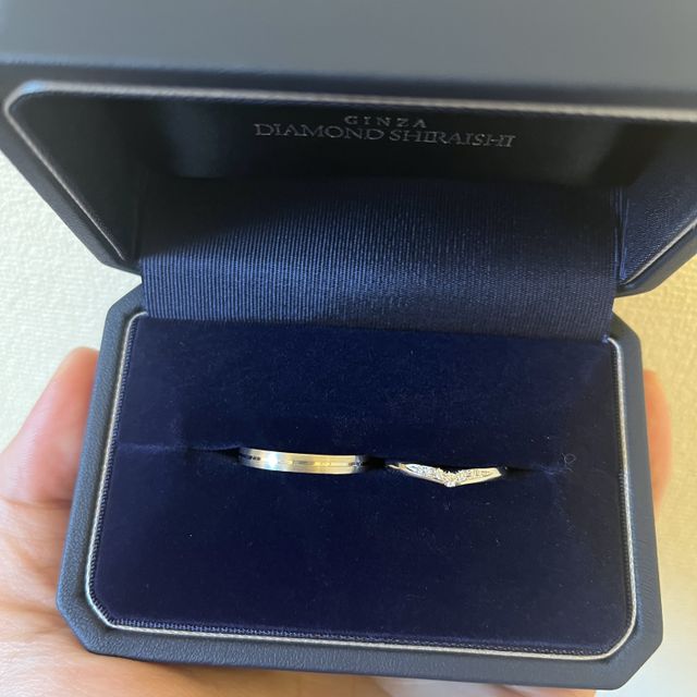 【銀座ダイヤモンドシライシの口コミ】 2人ともデザインと着け心地最優先で決めました。本当はデザインが似ている…