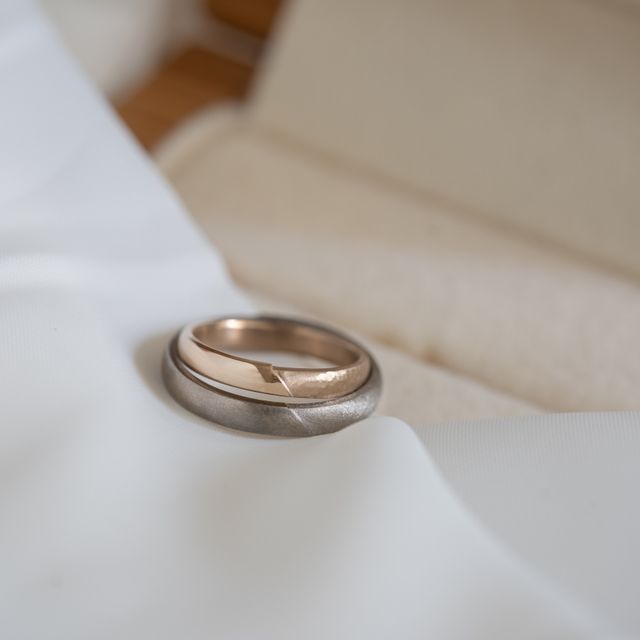 【Cayof(カヨフ)の口コミ】 シンプルで飽きがこないもの。人とは被らないもの。新婦はシャンパンゴー…