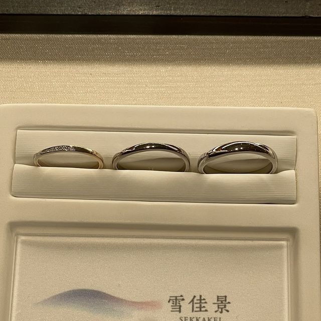 【俄(にわか)の口コミ】 デザインはシンプルめで使いやすそうです。シンプルさもありながら、曲線…