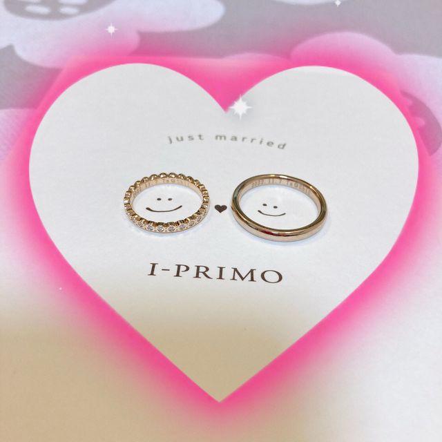 【アイプリモ(I-PRIMO)の口コミ】 アリアドネのデザインに一目惚れしました！
王冠モチーフになっていてダイ…